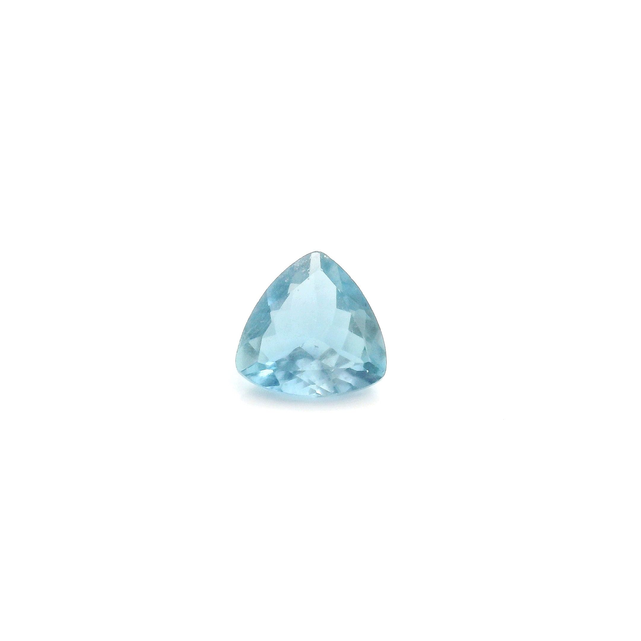 0.58 ct Triangular aquamarine