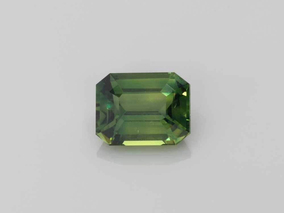 Szafir 1,60 ct, zielony, szlif szmaragdowy