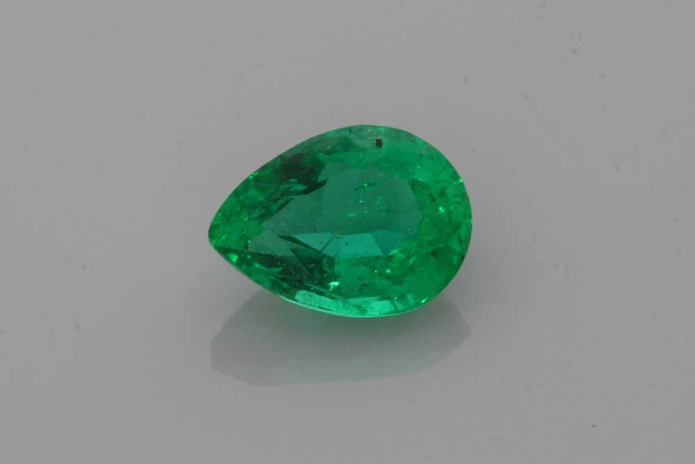 Szmaragd 1,09 ct, zielony, szlif gruszka