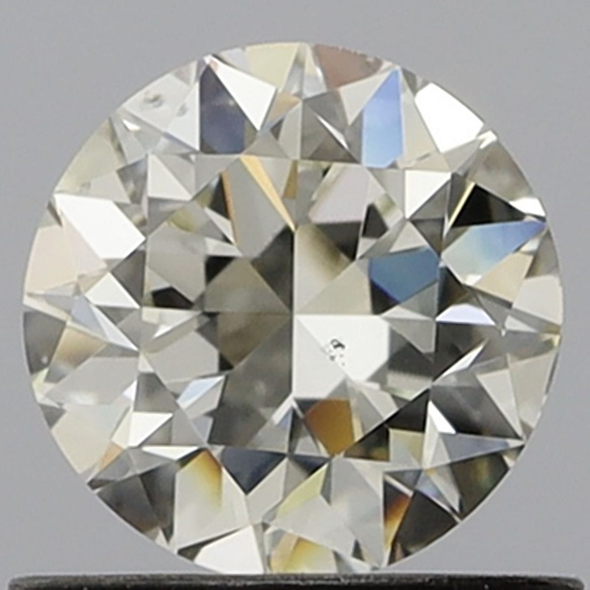 Prírodný diamant okrúhly...