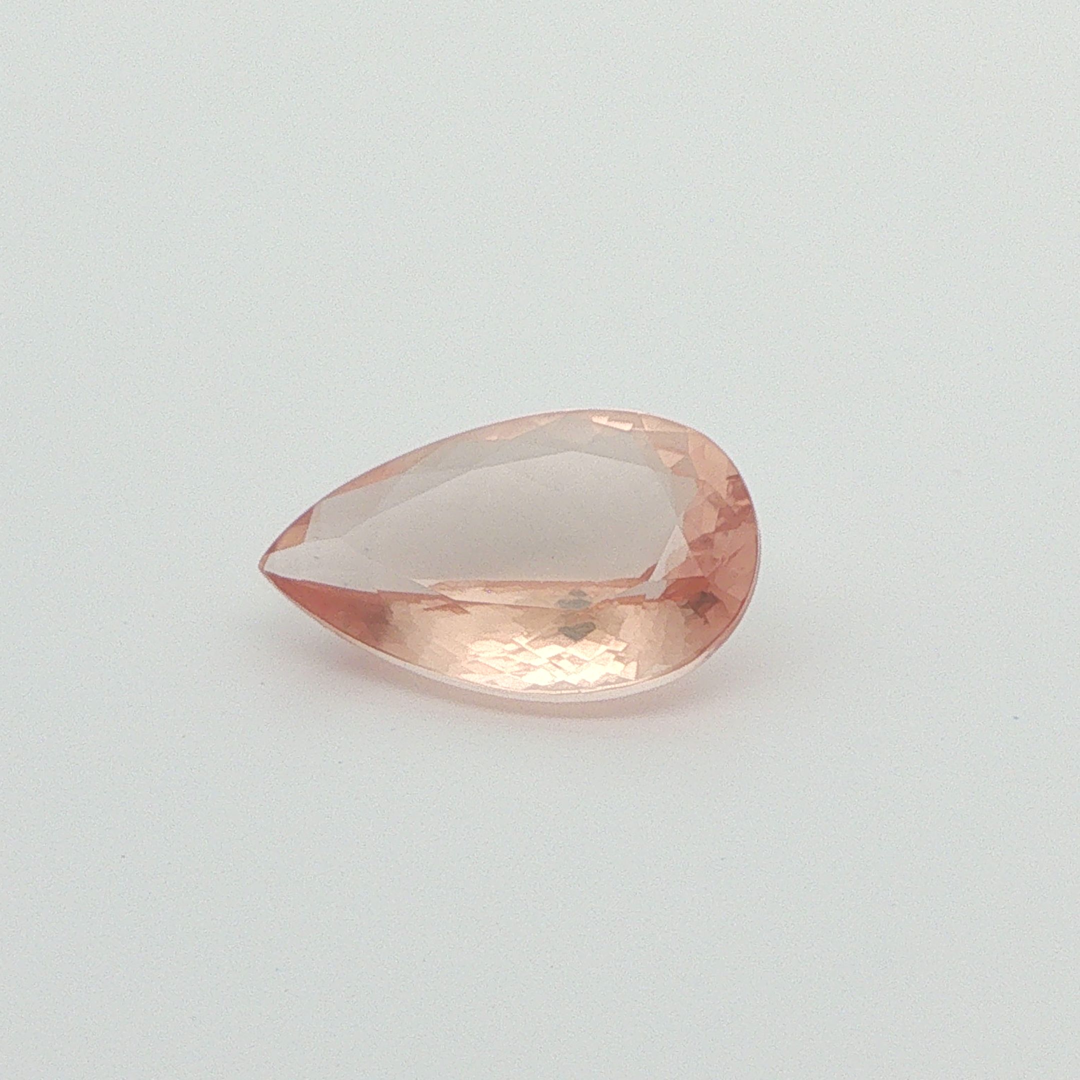 5.57 ct Pear Morganite