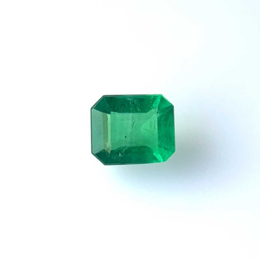 Szmaragd 1,35 ct, zielony, szlif szmaragdowy