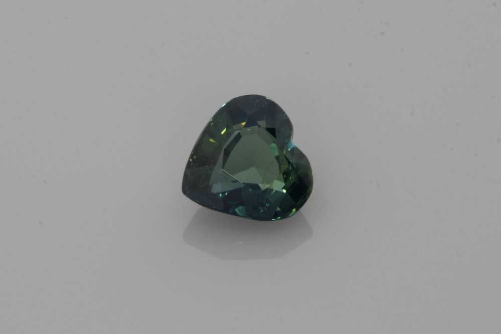 SAPPHIRE FACETED 0.97ct MULTI_COLOR Vivid MULTI_COLOR SI TANZANIA HEATED