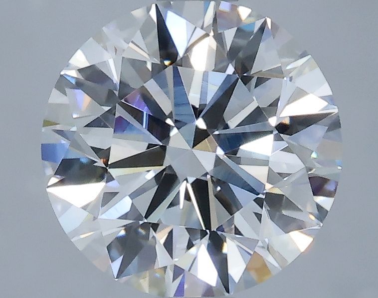 Prírodný diamant okrúhly...