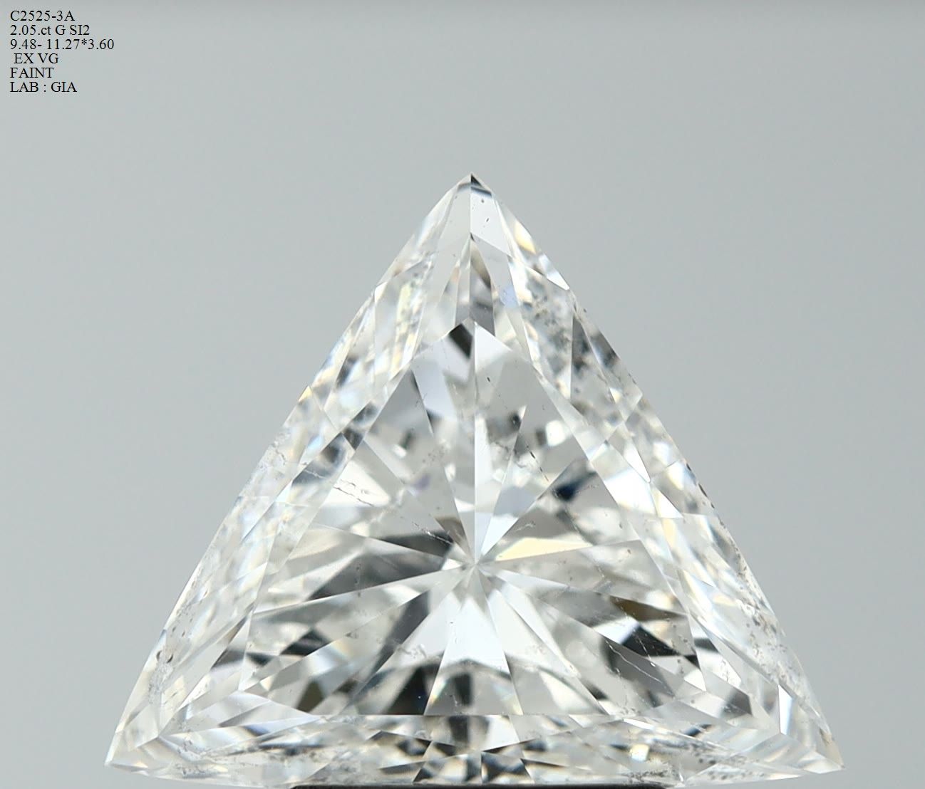 Prírodný diamant trillion,...