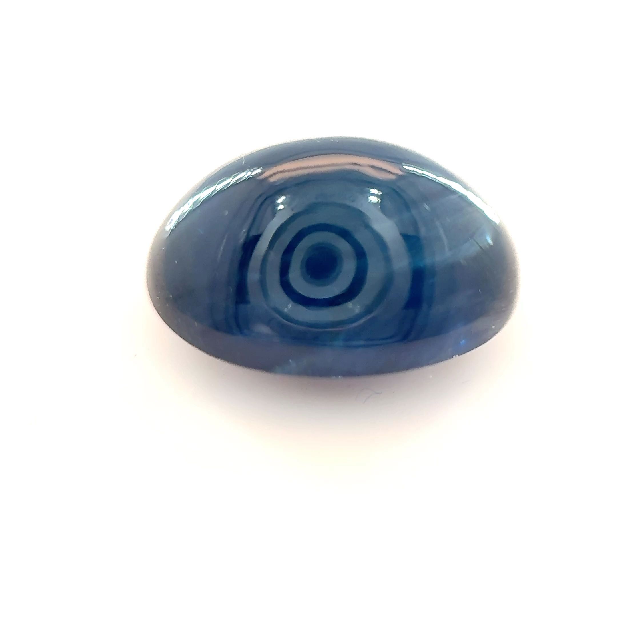 Szafir 5,57 ct, niebieski, kaboszon