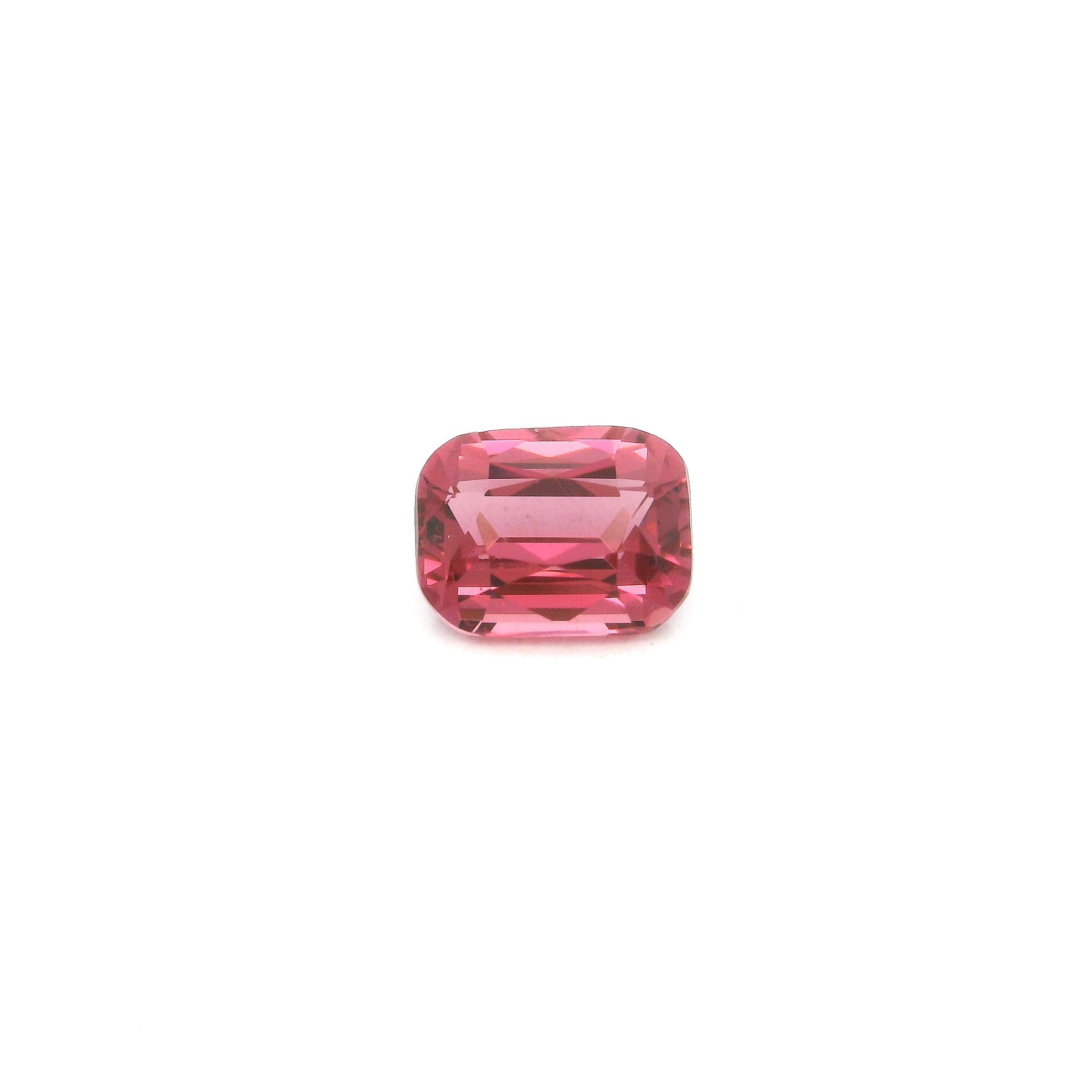 1.04 ct Cushion garnet