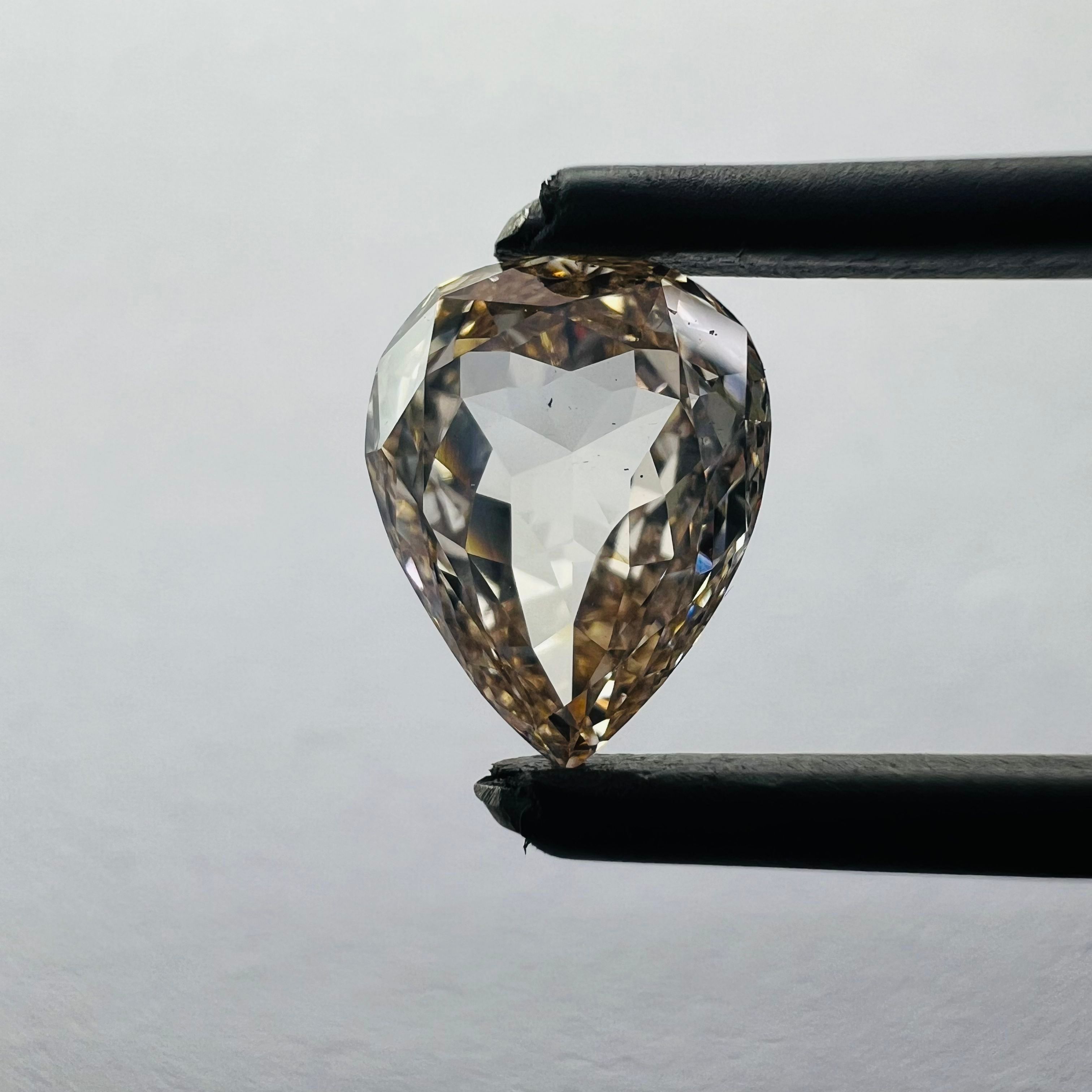 1.27 CT Orange PEAR