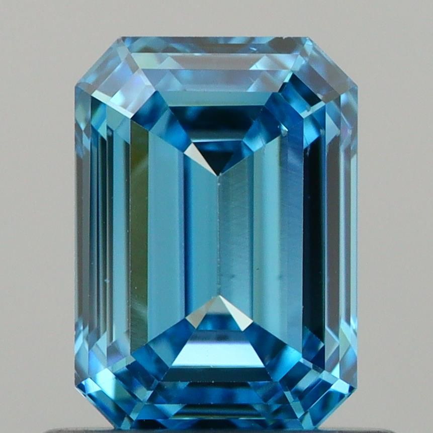 0.9-carat emerald diamond with null color, null cut, and VS2 clarity.