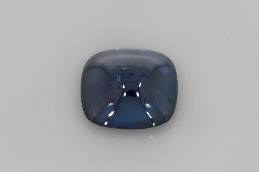 Szafir 3,15 ct, niebieski, szlif cushion