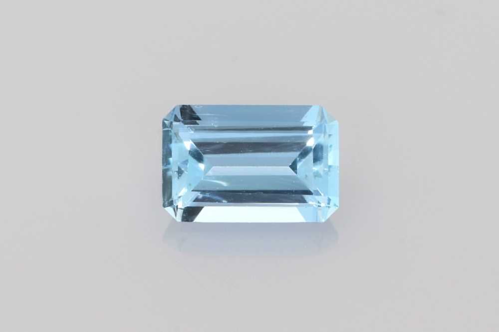 AQUAMARINE FACETED 0.98ct BLUE Vivid BLUE SI MOZAMBIQUE NONE