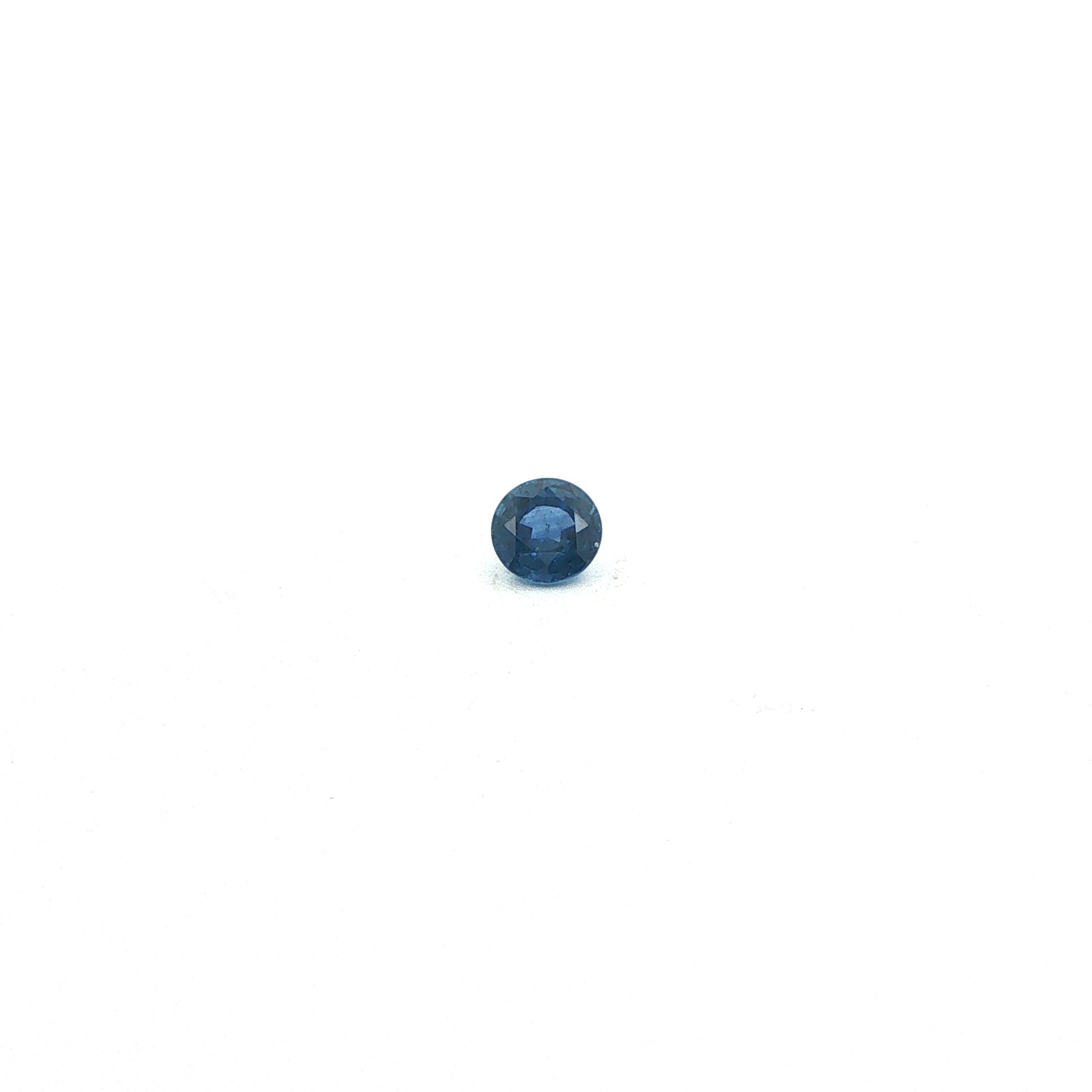 0.57 ct Round sapphire