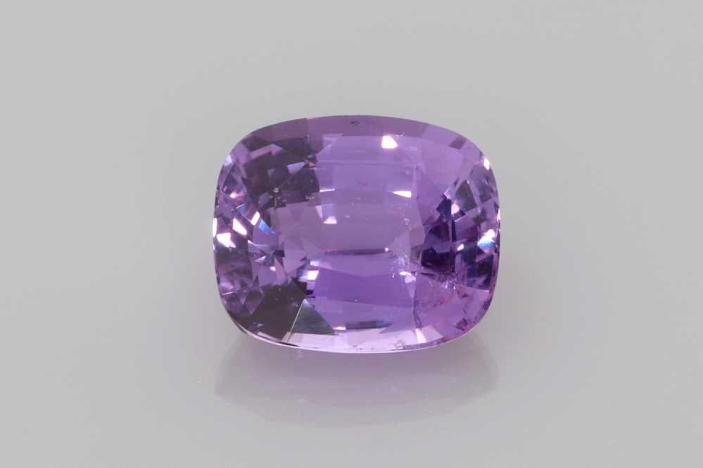 SAPPHIRE FACETED 2.07ct BI_COLOR BI_COLOR SI MADAGASCAR HEATED
