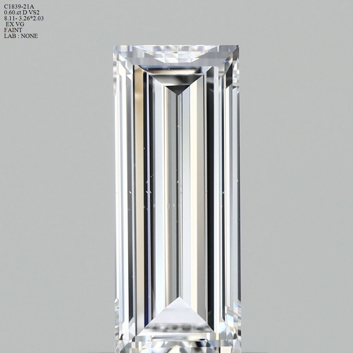 Prírodný diamant bageta,...