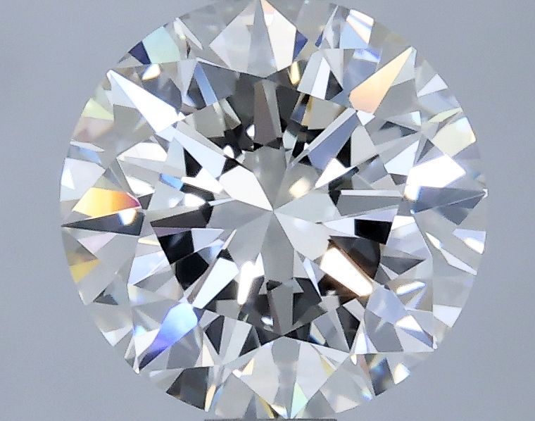 Prírodný diamant okrúhly...