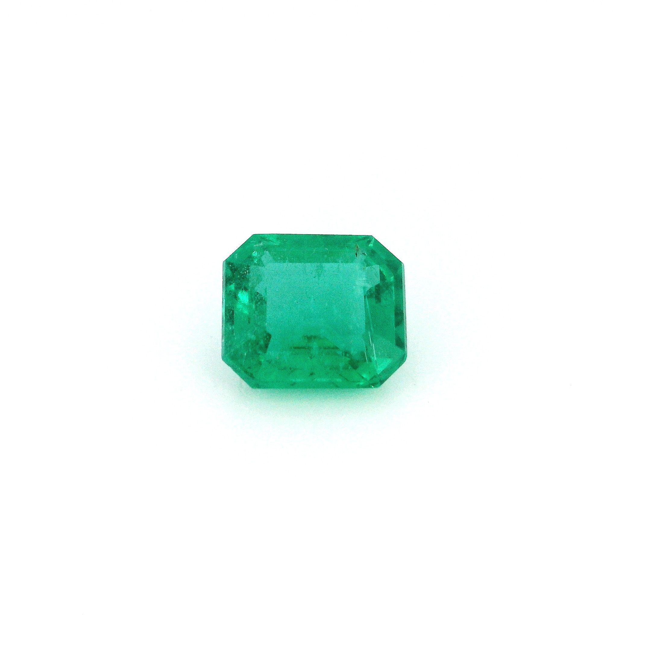 Szmaragd 1,42 ct, zielony, szlif ośmiokątny