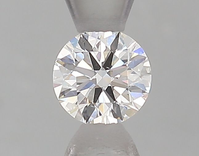 Prírodný diamant okrúhly...