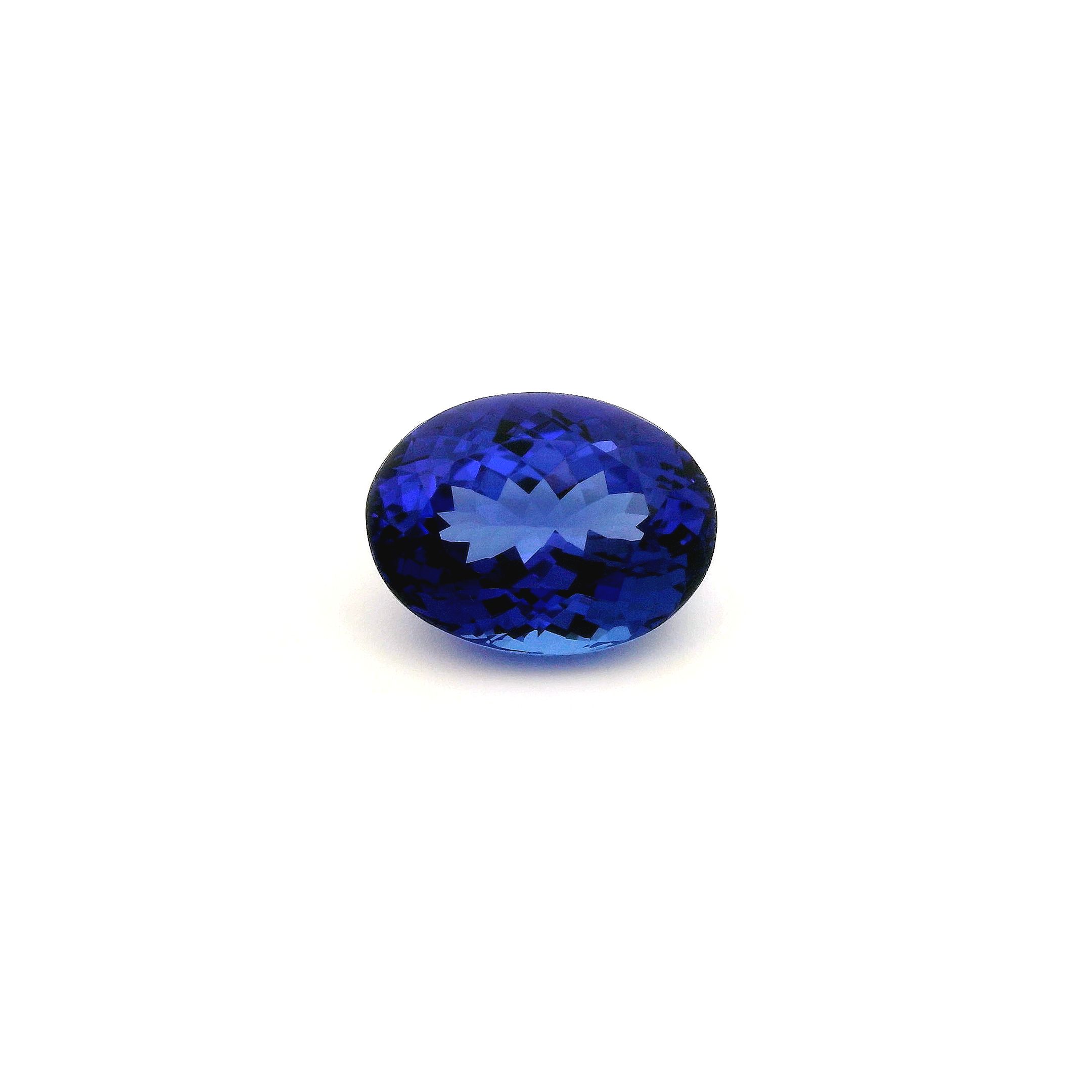 12.35 ct Tanzanite
