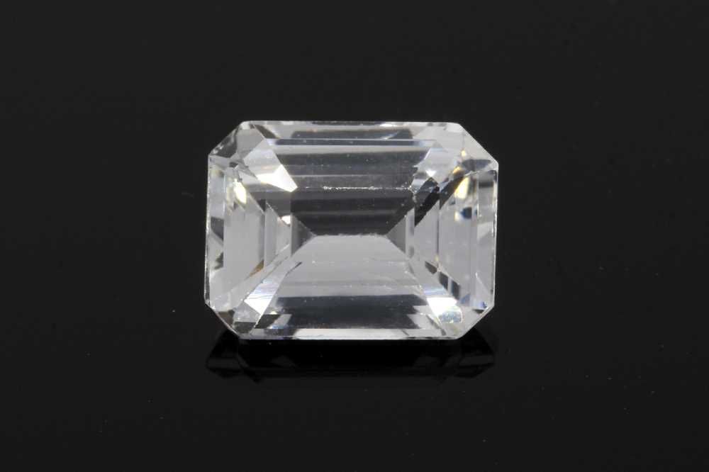 SAPPHIRE FACETED 2.52ct WHITE Vivid WHITE SI SRILANKA HEATED