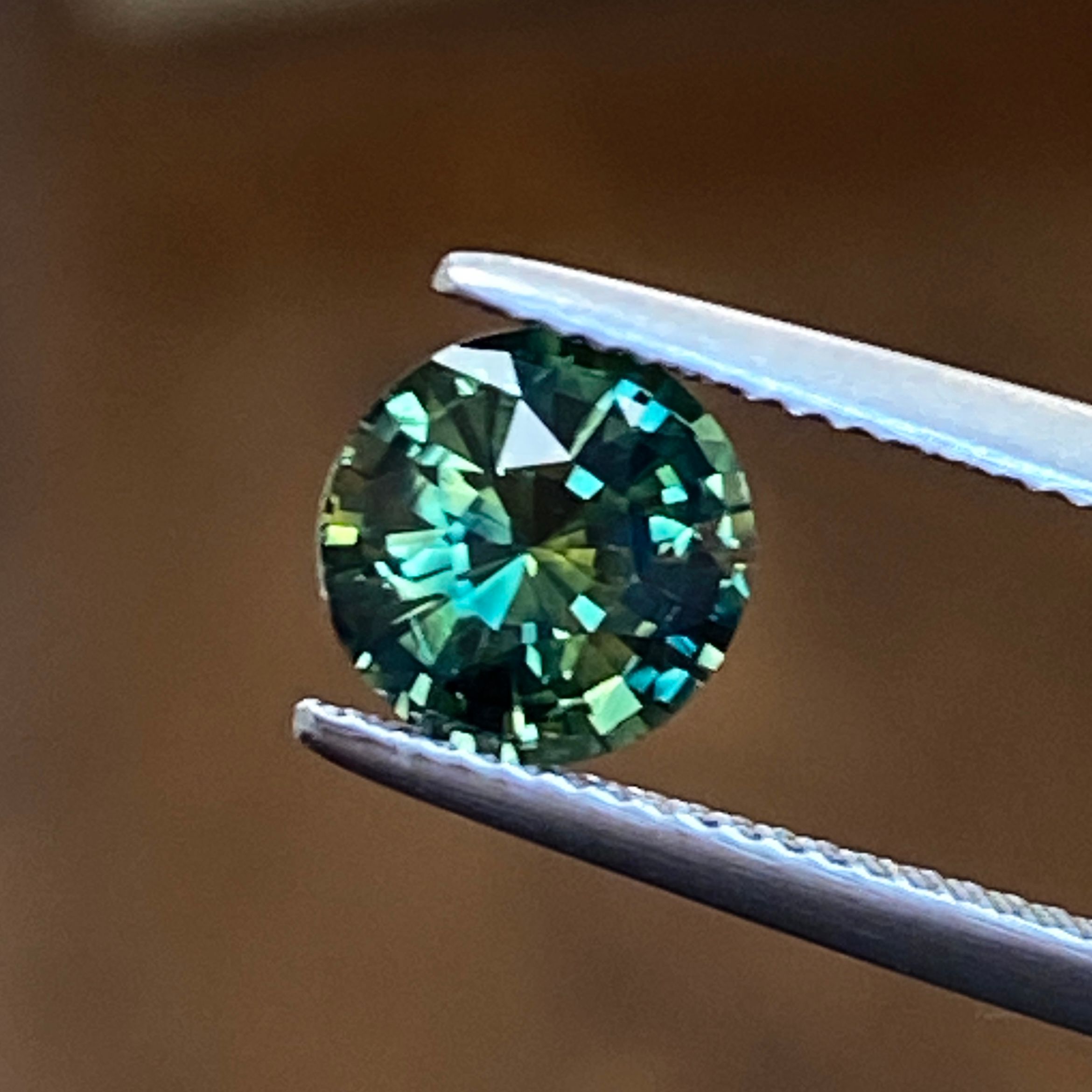 SAPPHIRE FACETED 2.55ct GREEN Blue Green EC MADAGASCAR NONE