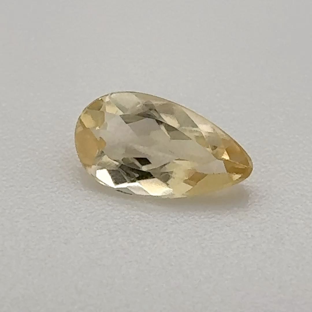 0.57 ct Topaz
