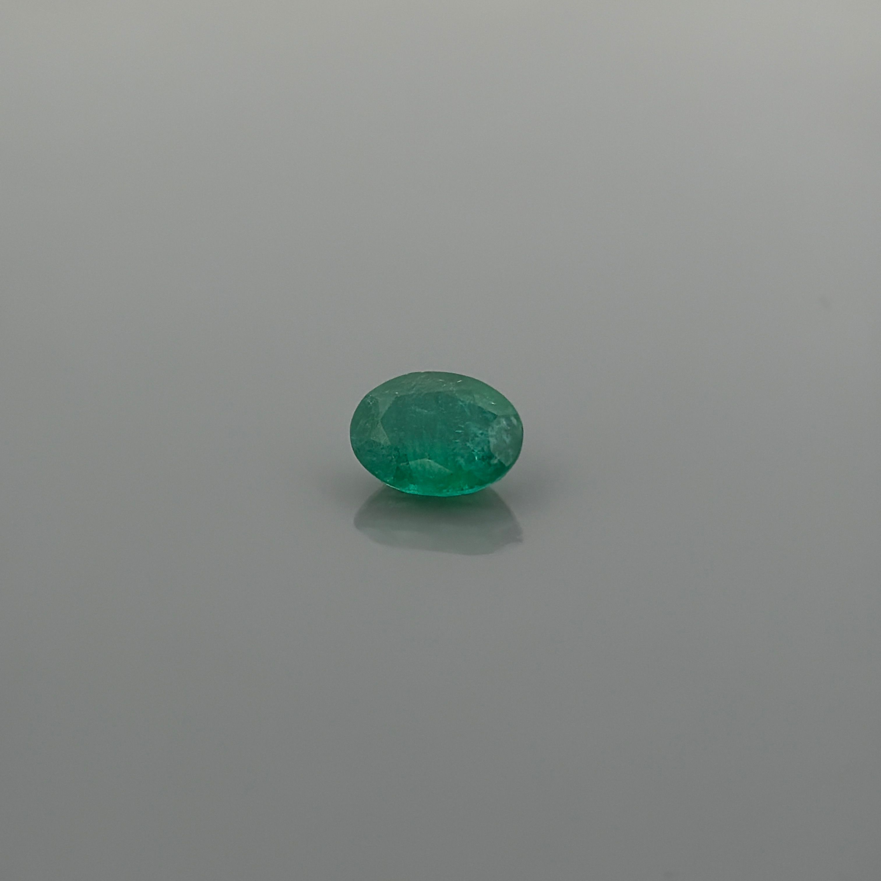 2.52 ct Oval emerald