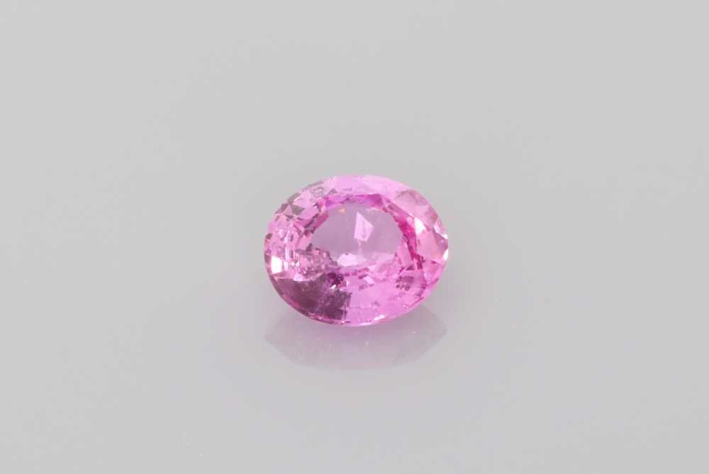 Szafir 1,48 ct, różowy, szlif owalny