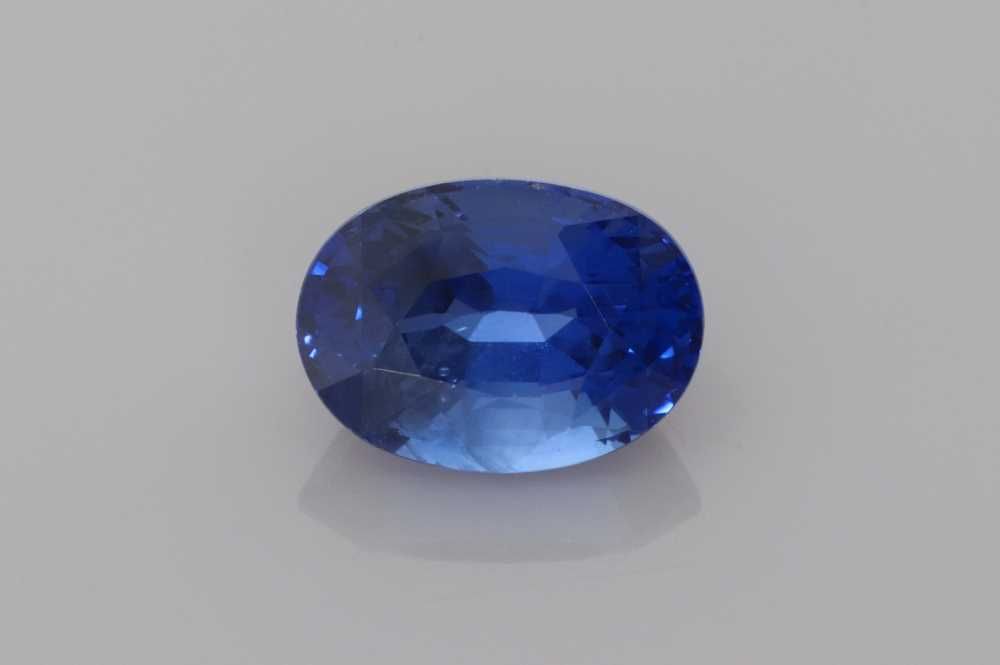 2.39 ct Sapphire
