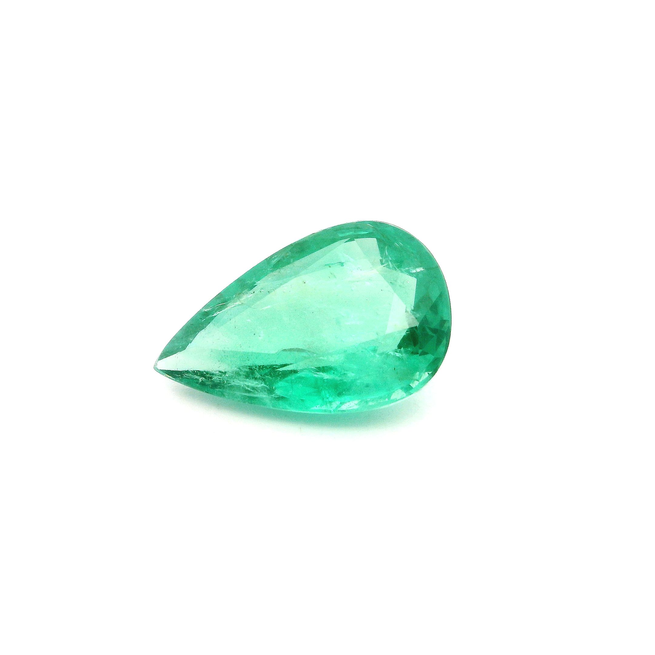 3.26 ct Pear Emerald