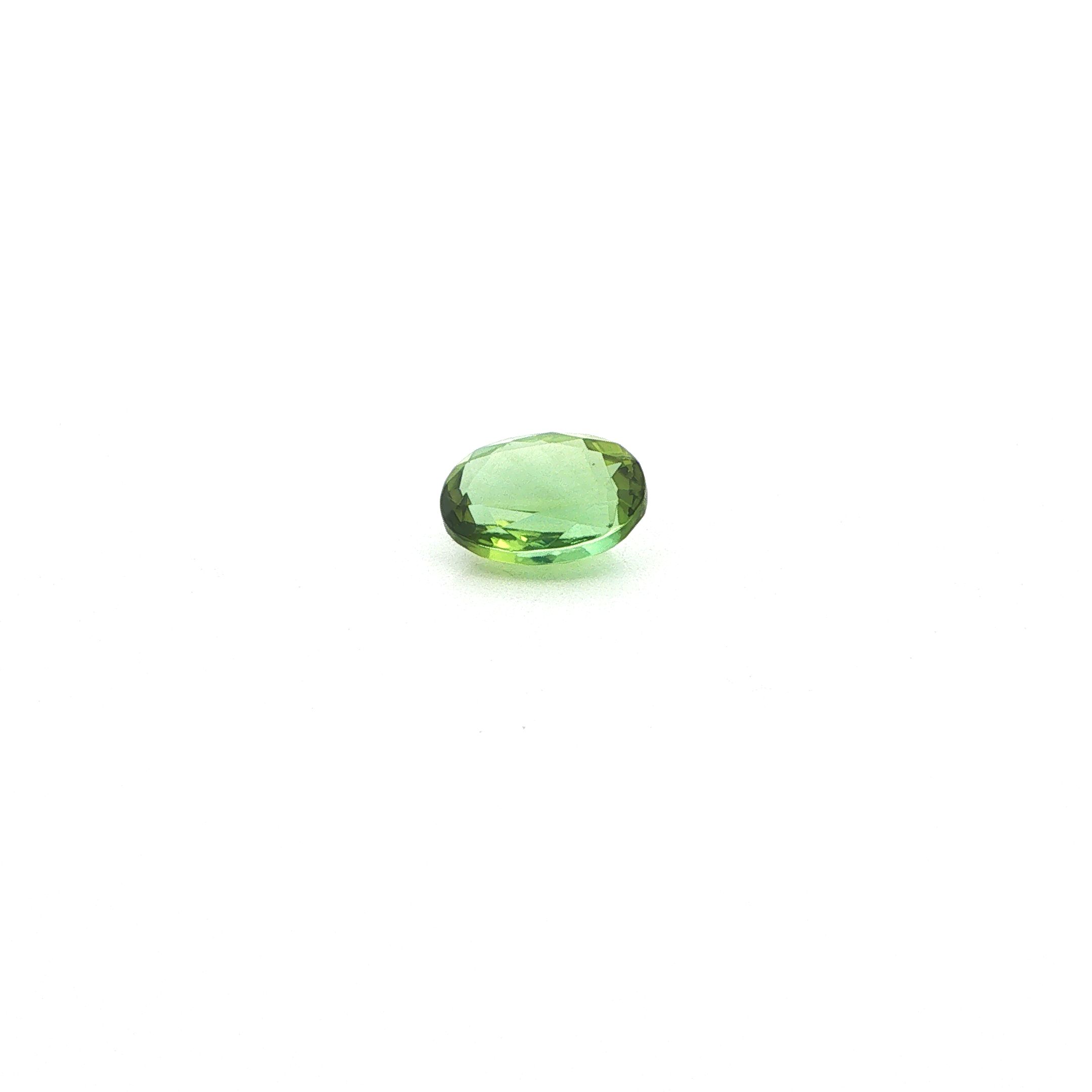 Turmalin 1,81 ct, zielony, szlif owalny