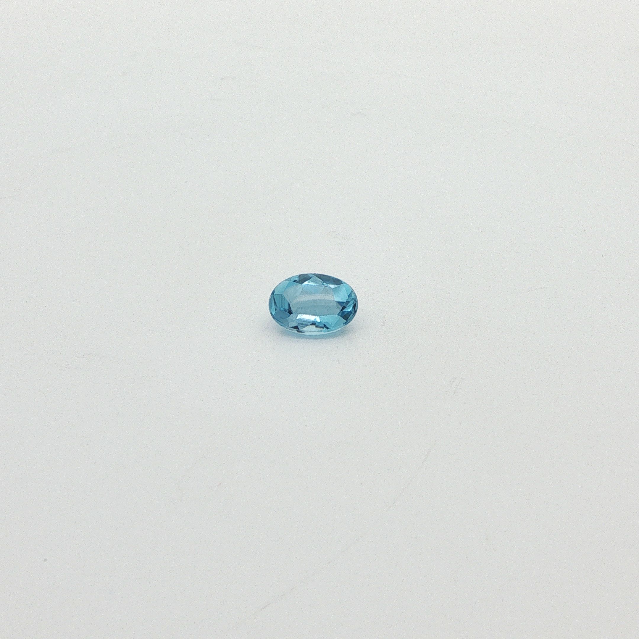 0.88 ct Oval aquamarine