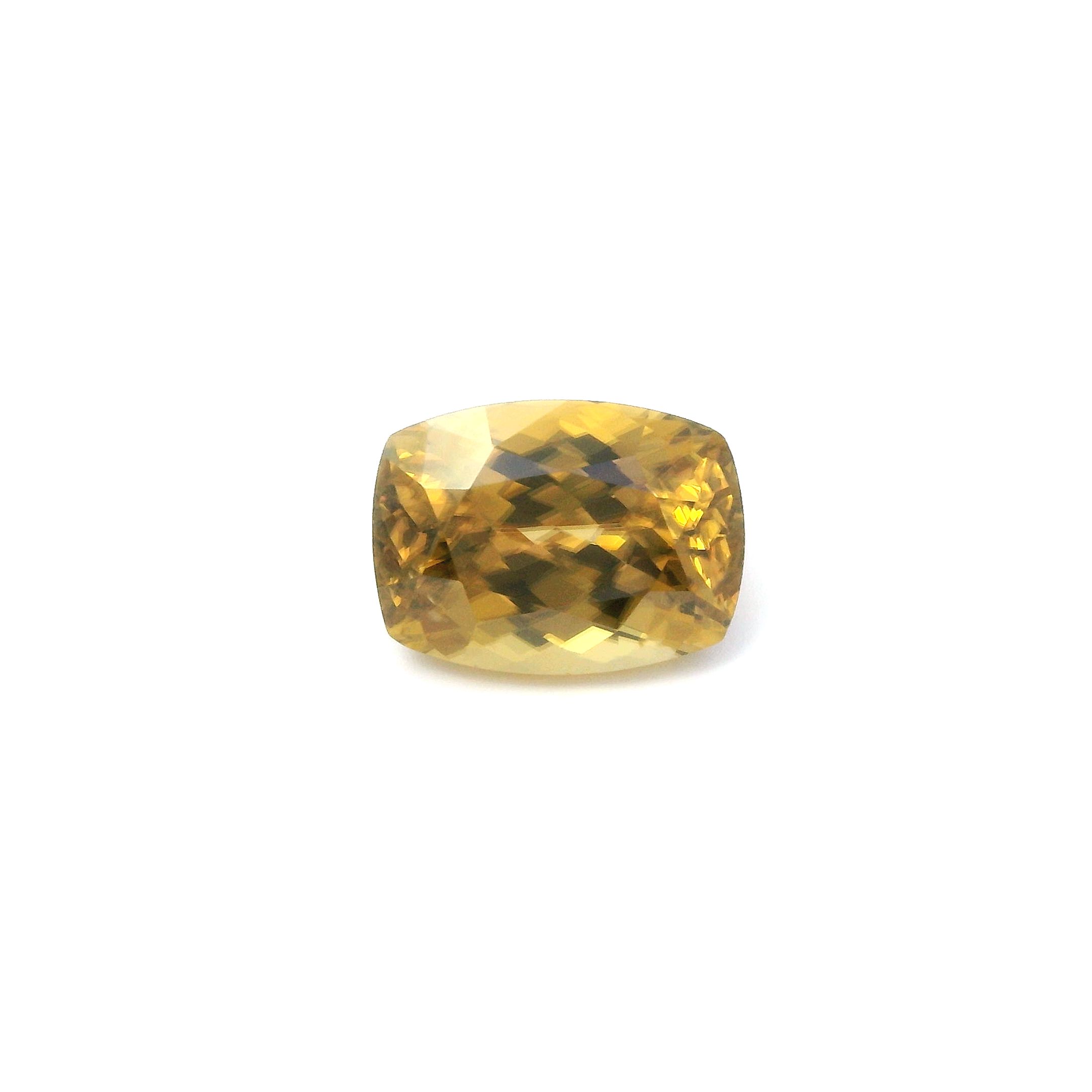 Cyrkon 8,51 ct, brązowy, szlif cushion