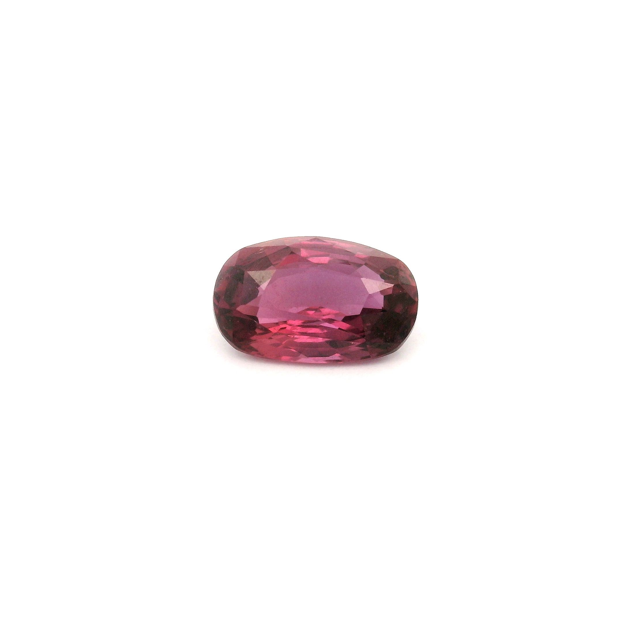 1.4 ct Cushion Sapphire