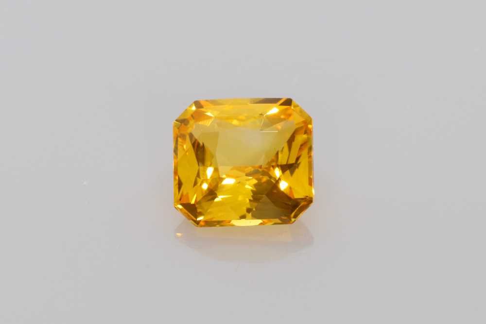 Szafir 2,12 ct, żółty, szlif asscher
