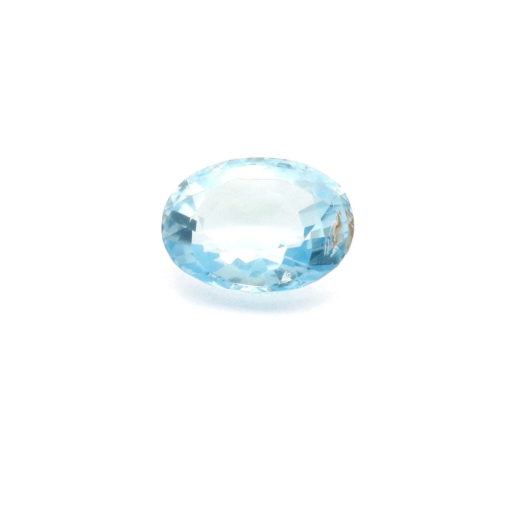 Akwamaryn 1,93 ct, niebieski, szlif owalny