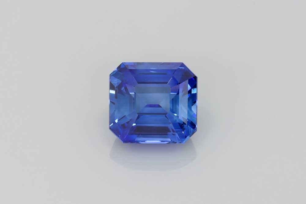 2.04 ct Sapphire