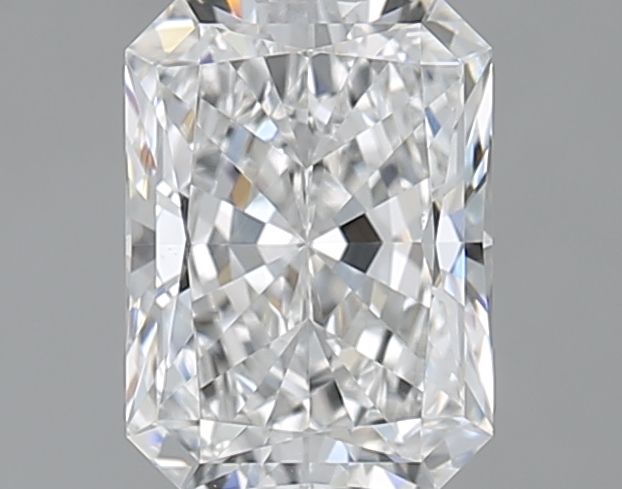 Prírodný diamant radiant,...