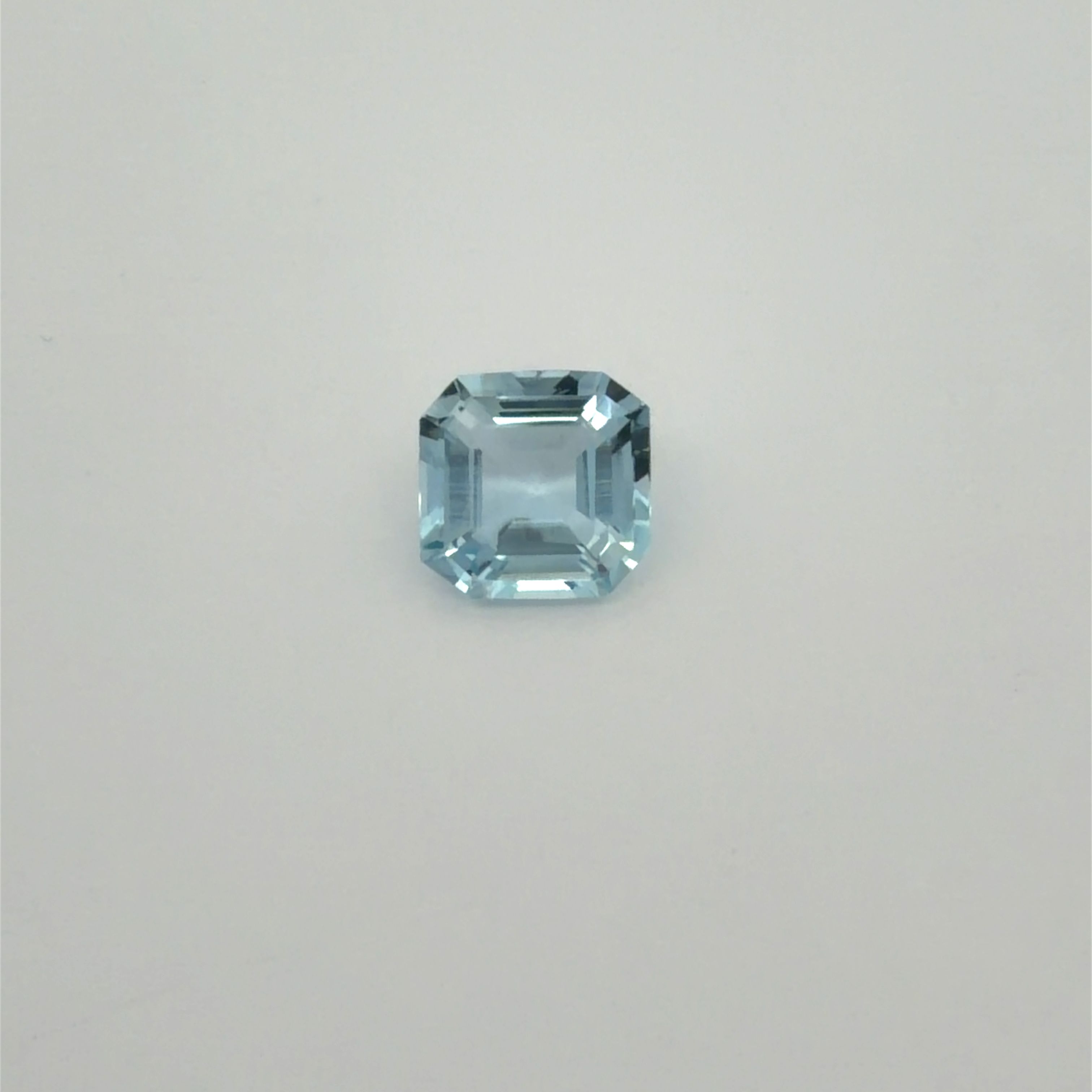 1.89 ct Octagonal aquamarine