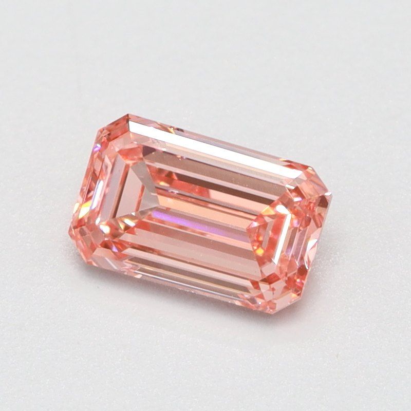 0.32 CT Fancy Vivid Pink EMERALD