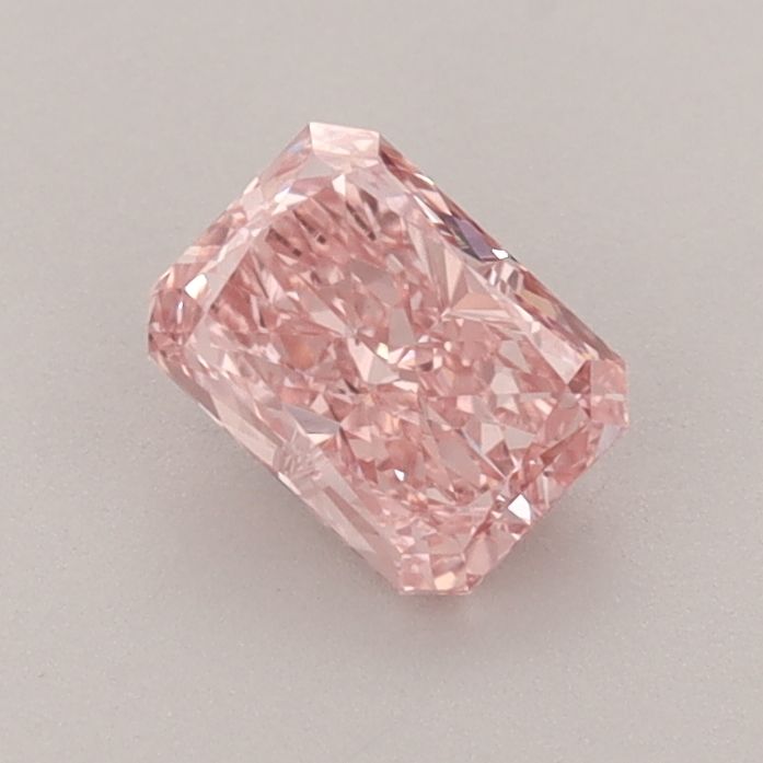 0.65 CT Fancy Vivid Pink RADIANT