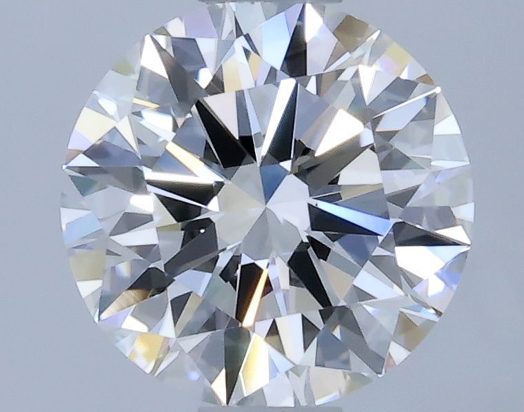 Prírodný diamant okrúhly...