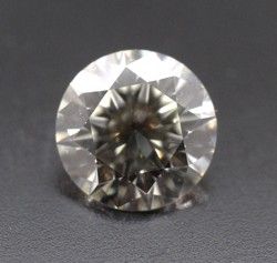 Prírodný diamant okrúhly...