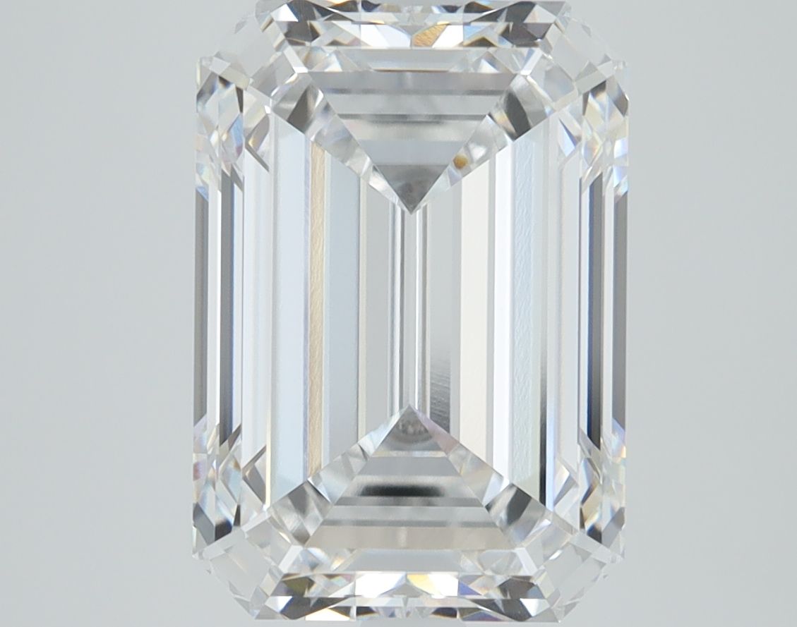 EMERALD 4.08ct D VVS2 – EX EX NON
