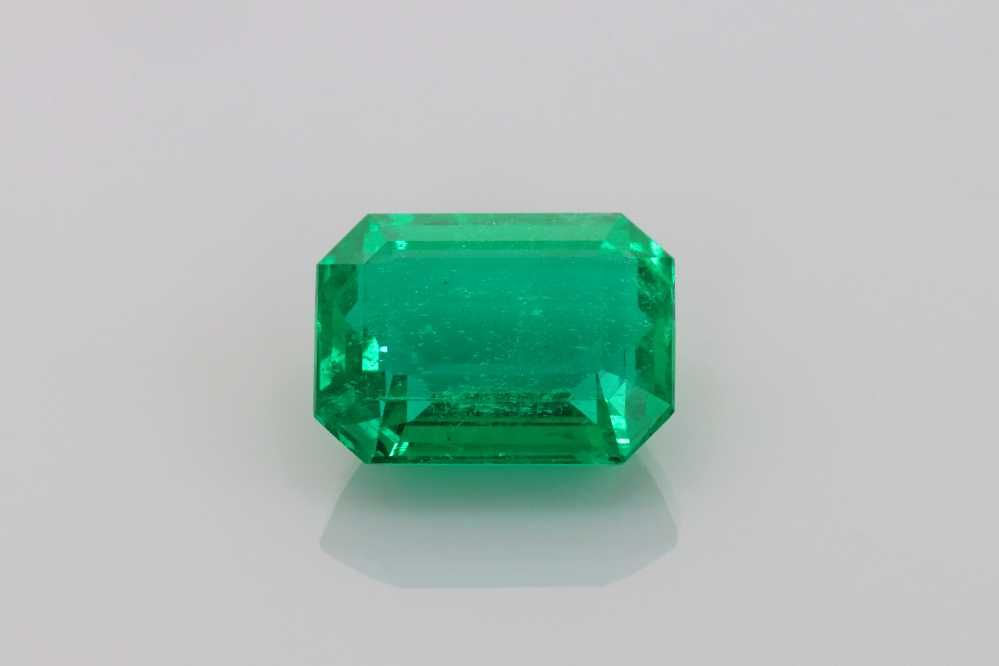 4.14 ct Emerald emerald
