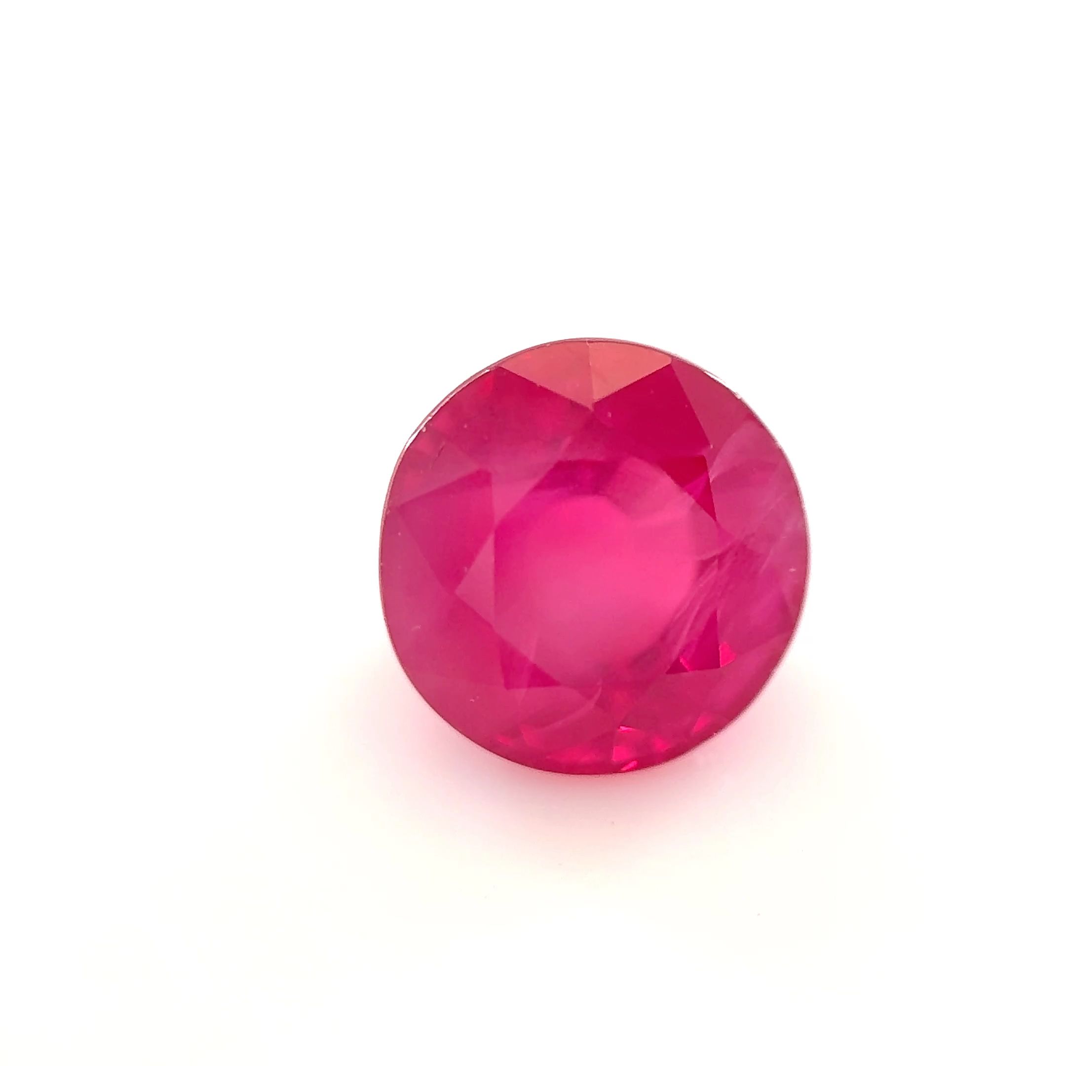 Rubin 1,69 ct, czerwony, szlif okrągły