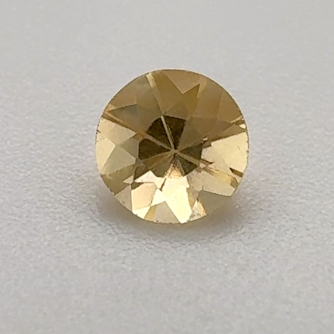 0.43 ct Topaz