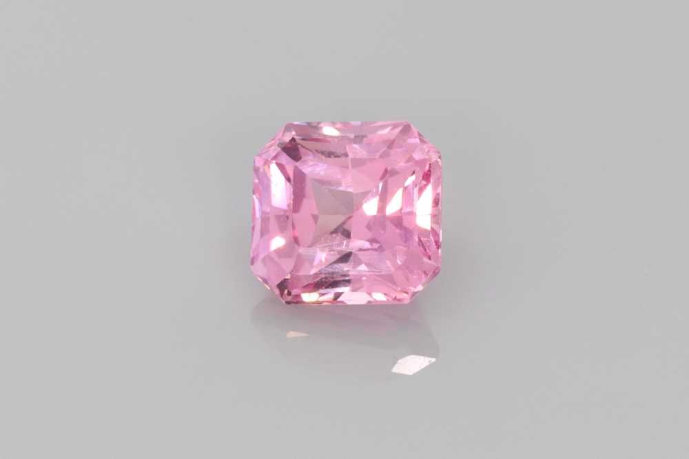 Szafir 1,26 ct, różowy, szlif asscher