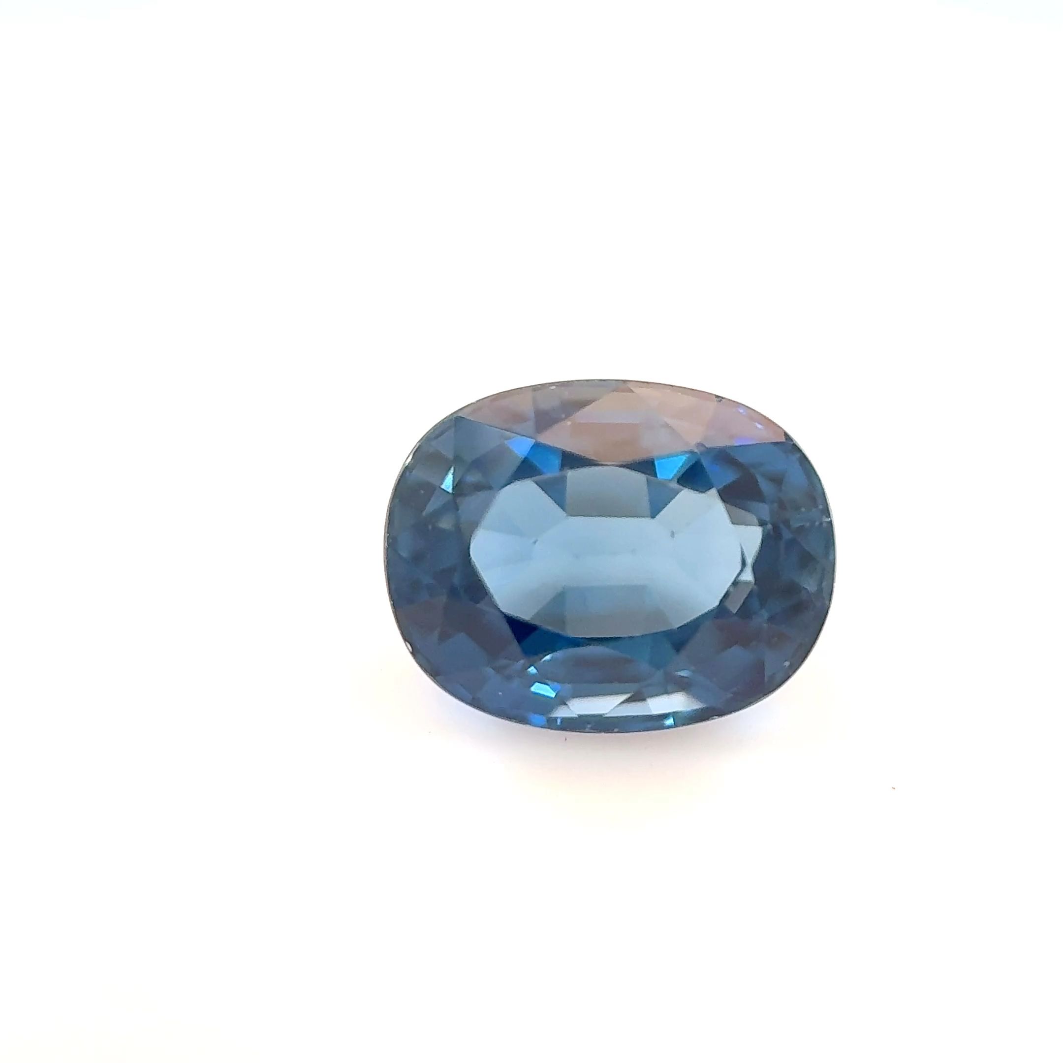 Szafir 1,87 ct, niebieski, szlif owalny