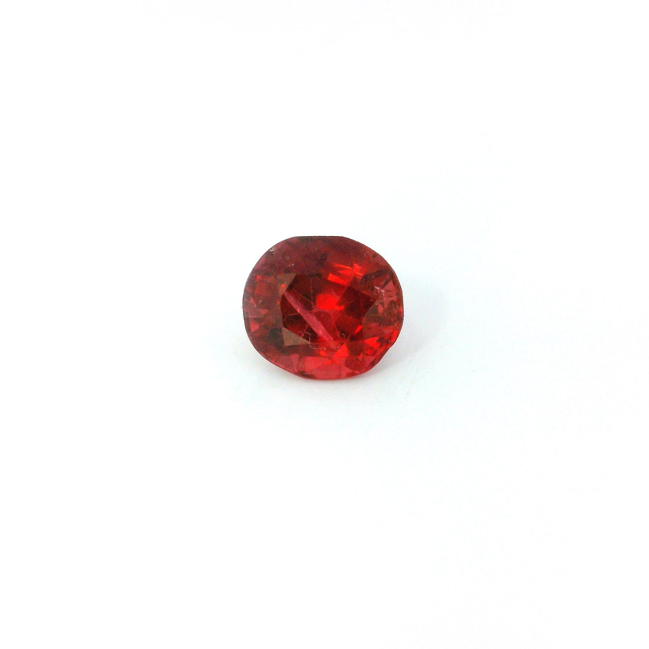 Spinel 1,09 ct, czerwony, szlif owalny
