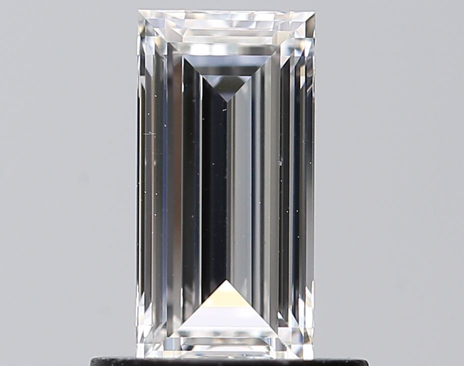 Prírodný diamant bageta,...